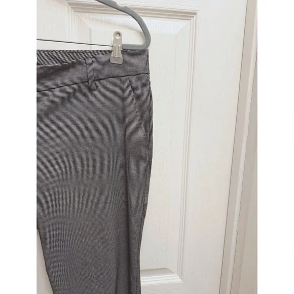 New York & Co Micro Houndstooth Trousers In Gray - Picture 4 of 7